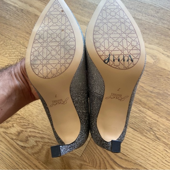 Badgley Mischka heels size 7 - Picture 8 of 9